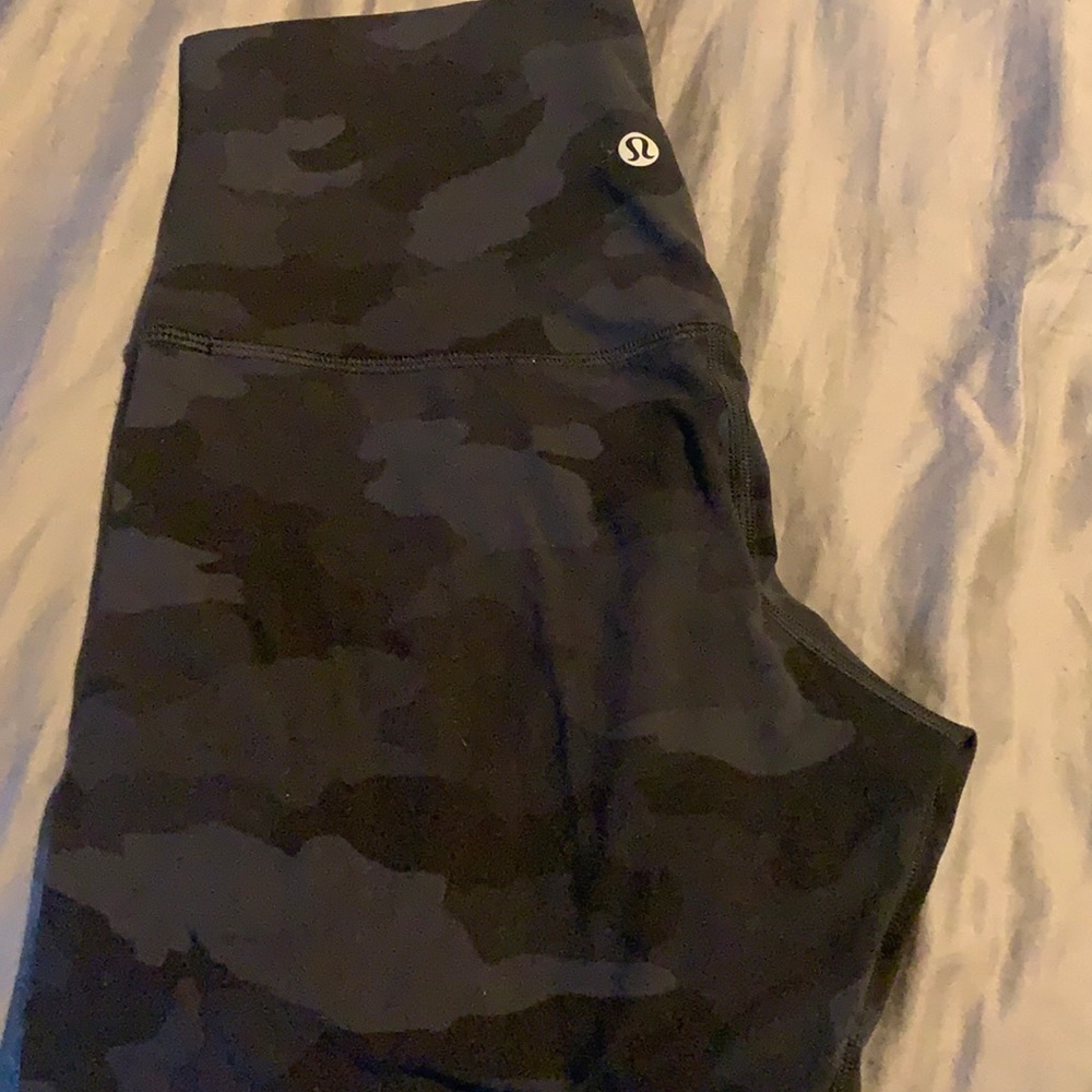 Lululemon, black camo leggings